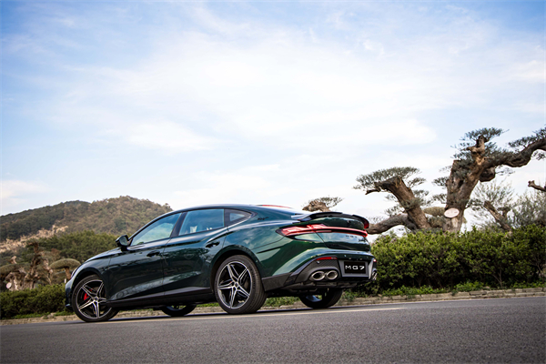 B級運動轎車新標桿來了，MG7 2025款智能登場，限時一口價11.29萬元起