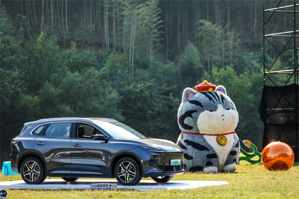 全球高標(biāo)準(zhǔn)純電后驅(qū)SUV MG ES5寵你自在生活，增換購驚喜價(jià)9.99萬元起