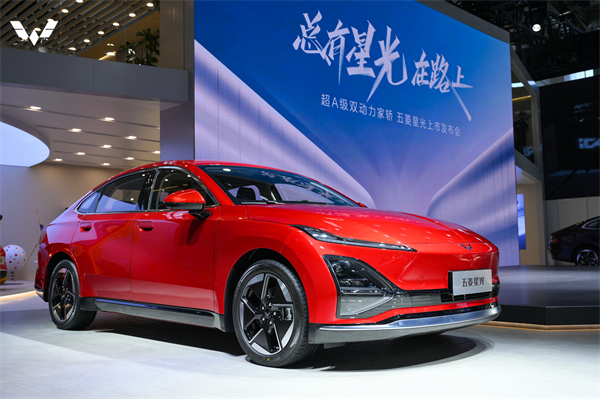 創(chuàng)新“來電” 上汽集團(tuán)整體亮相2024北京國(guó)際車展